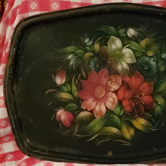 Vintage Metal Tray Floral Design Made in Russia - Picture 2 of 11
